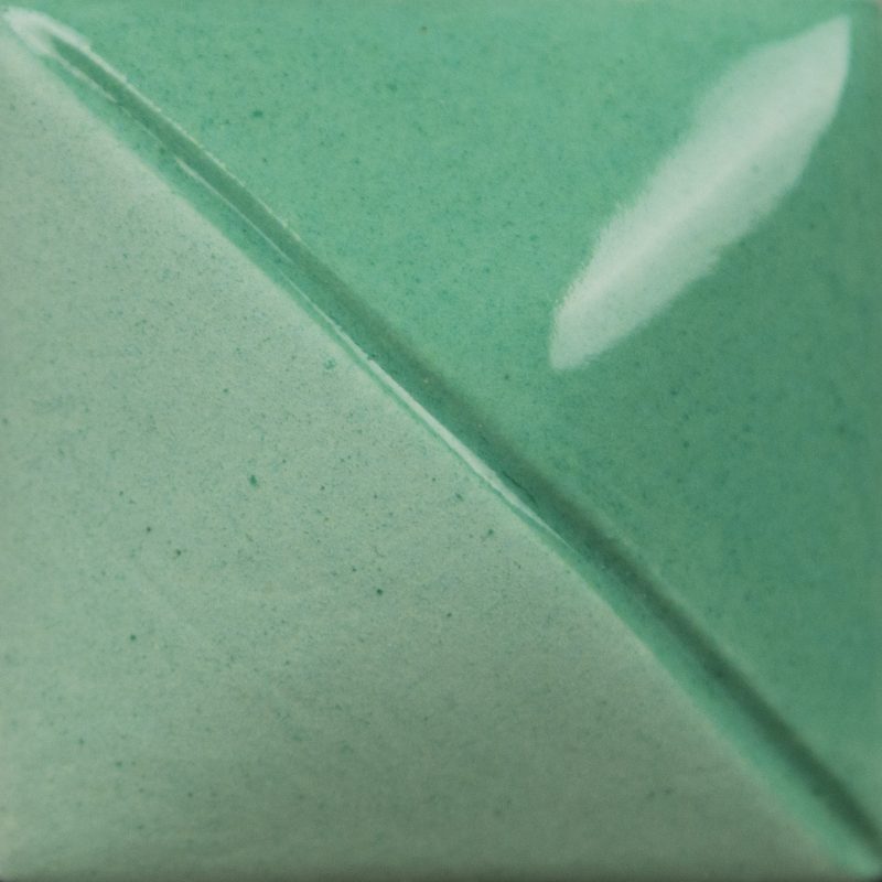 UG-209 Cone 06