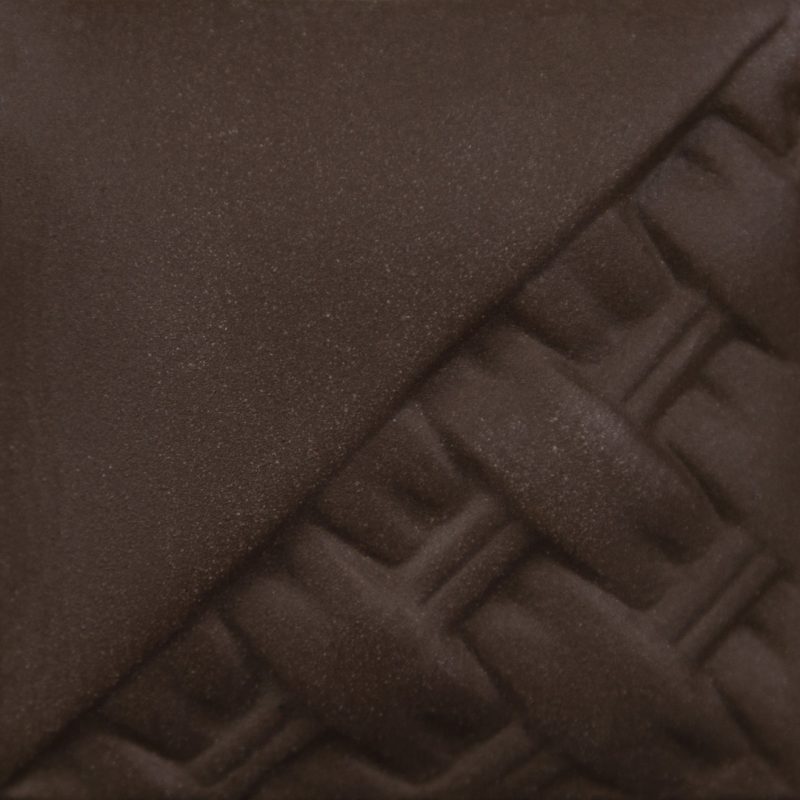 EG-004 Dark Brown Engobe - Image 2